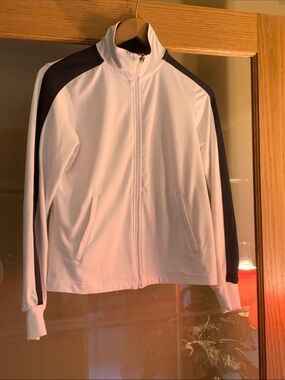 Reebok White Jacket with Black Shoulder & Sleeve Stripes